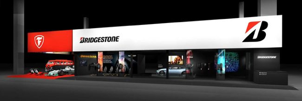 стенд Bridgestone на Paris Motor Show 2016